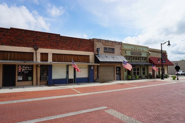 Jefferson Street in downtown Sulphur Springs, Texas
