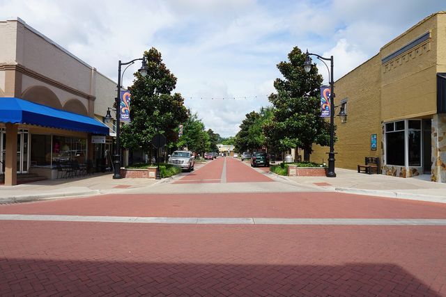 Main Street in downtown Sulphur Springs, Texas